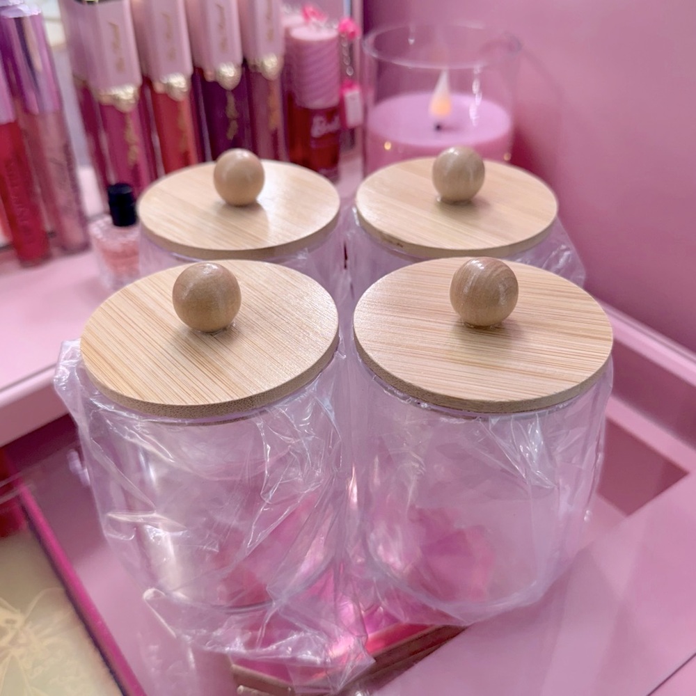 Set of 4 Plastic Storage Containers Wooden Lid Cover Small Storage Containers